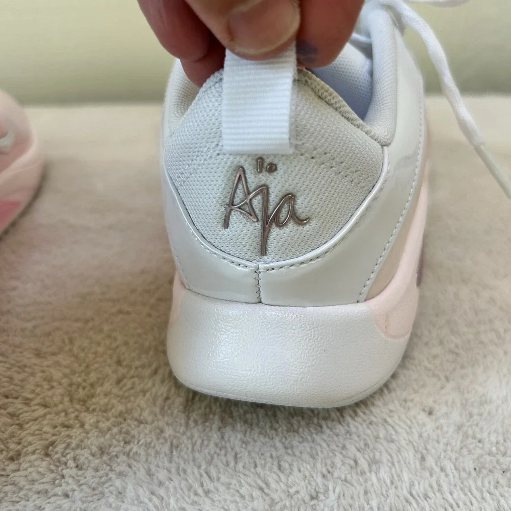Nike A'one Aja Wilson Women Size 5 ~3.5Y White Perfect Pink Prism Pink HF001-101